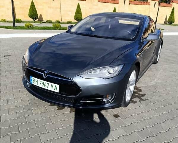 Серый Тесла Модель С, объемом двигателя 0 л и пробегом 217 тыс. км за 11900 $, фото 11 на Automoto.ua