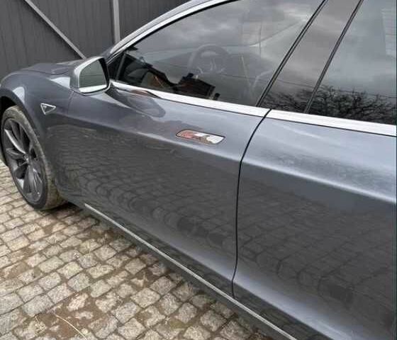 Сірий Тесла Модель С, об'ємом двигуна 0 л та пробігом 97 тис. км за 16263 $, фото 10 на Automoto.ua