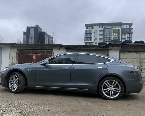 Серый Тесла Модель С, объемом двигателя 0 л и пробегом 161 тыс. км за 12400 $, фото 10 на Automoto.ua
