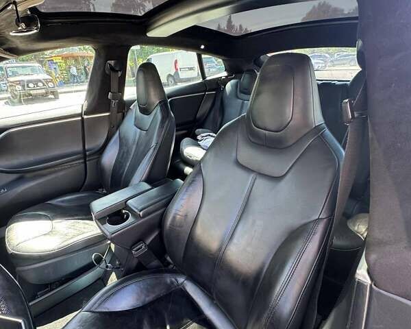 Сірий Тесла Модель С, об'ємом двигуна 0 л та пробігом 285 тис. км за 11500 $, фото 10 на Automoto.ua