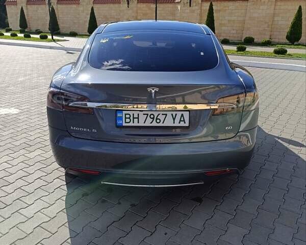 Серый Тесла Модель С, объемом двигателя 0 л и пробегом 217 тыс. км за 11900 $, фото 8 на Automoto.ua