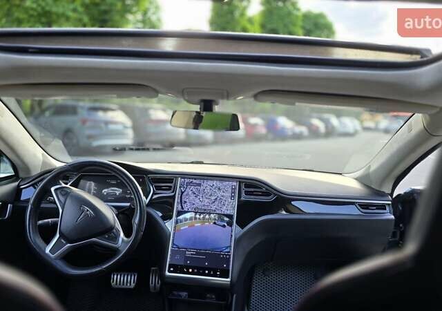 Сірий Тесла Модель С, об'ємом двигуна 0 л та пробігом 216 тис. км за 13500 $, фото 11 на Automoto.ua