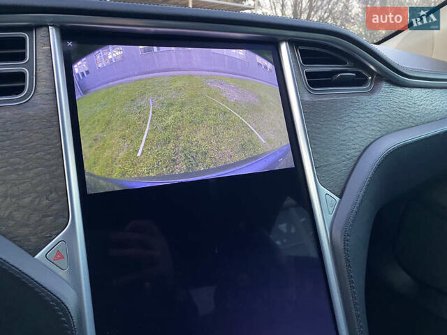 Сірий Тесла Модель С, об'ємом двигуна 0 л та пробігом 123 тис. км за 10700 $, фото 36 на Automoto.ua