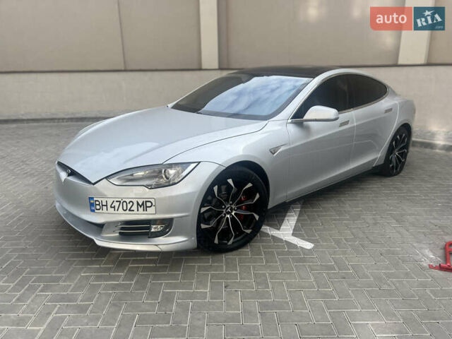 Сірий Тесла Модель С, об'ємом двигуна 0 л та пробігом 132 тис. км за 12800 $, фото 2 на Automoto.ua