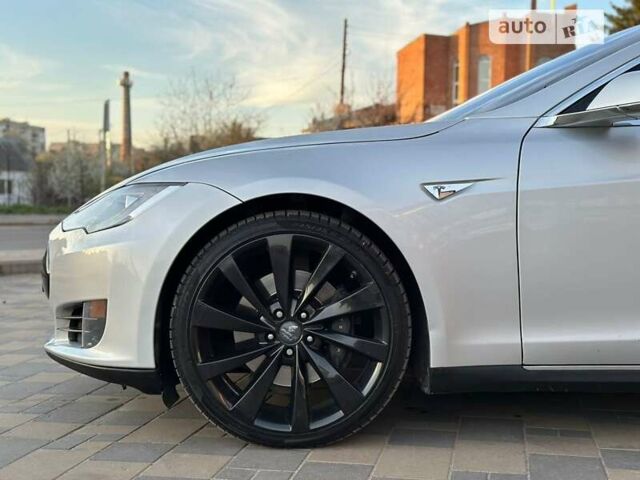 Серый Тесла Модель С, объемом двигателя 0 л и пробегом 175 тыс. км за 18500 $, фото 31 на Automoto.ua