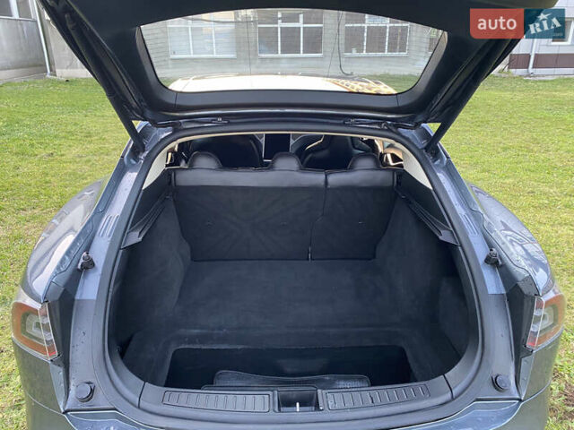 Сірий Тесла Модель С, об'ємом двигуна 0 л та пробігом 123 тис. км за 10700 $, фото 19 на Automoto.ua