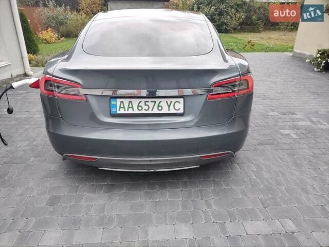 Сірий Тесла Модель С, об'ємом двигуна 0 л та пробігом 247 тис. км за 13500 $, фото 7 на Automoto.ua