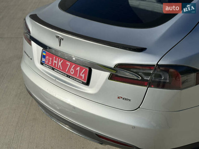Сірий Тесла Модель С, об'ємом двигуна 0 л та пробігом 220 тис. км за 12200 $, фото 12 на Automoto.ua
