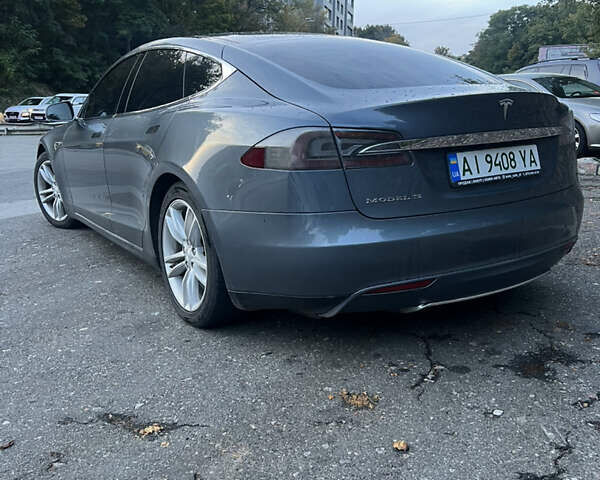 Сірий Тесла Модель С, об'ємом двигуна 0 л та пробігом 143 тис. км за 12300 $, фото 4 на Automoto.ua