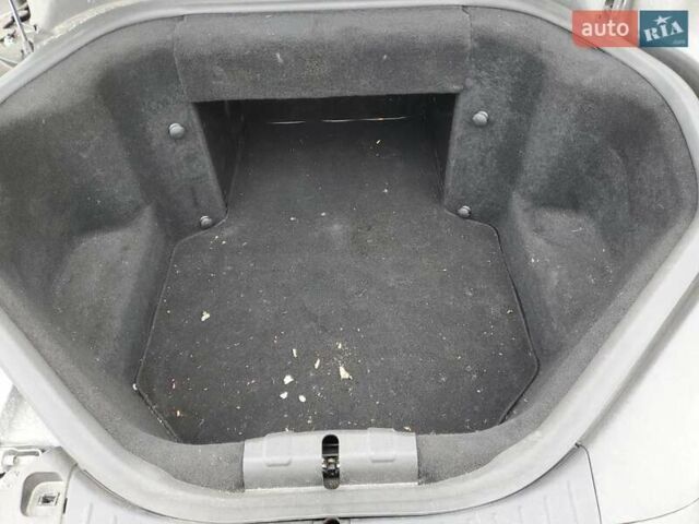 Серый Тесла Модель С, объемом двигателя 0 л и пробегом 149 тыс. км за 2900 $, фото 10 на Automoto.ua