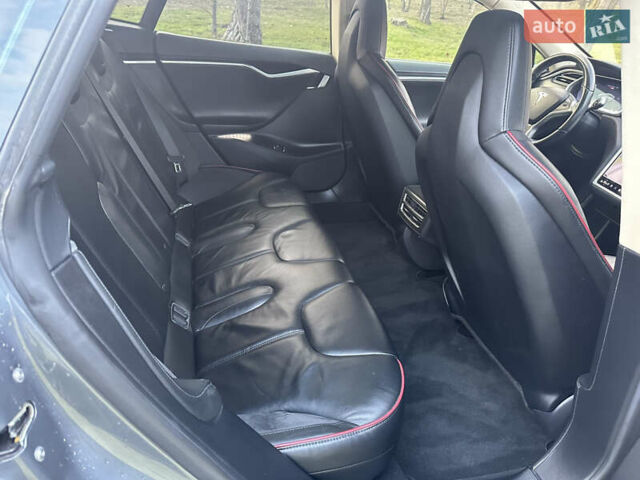 Серый Тесла Модель С, объемом двигателя 0 л и пробегом 198 тыс. км за 13700 $, фото 29 на Automoto.ua