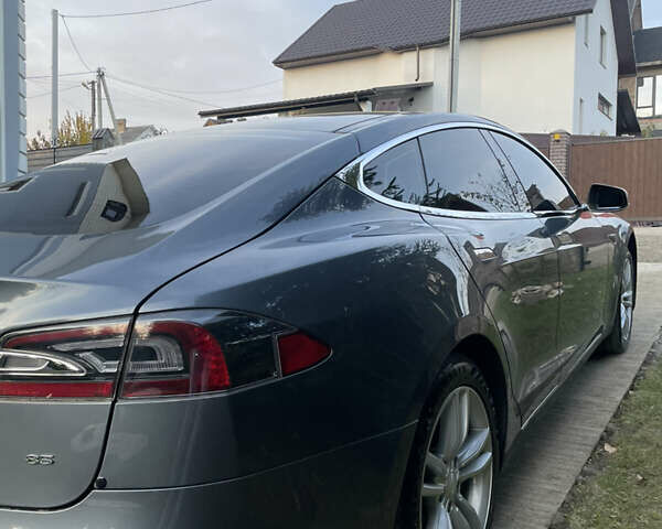 Сірий Тесла Модель С, об'ємом двигуна 0 л та пробігом 172 тис. км за 13500 $, фото 4 на Automoto.ua