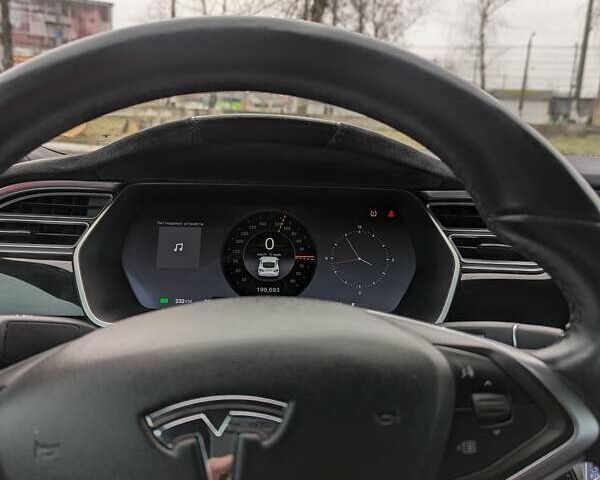 Сірий Тесла Модель С, об'ємом двигуна 0 л та пробігом 199 тис. км за 20000 $, фото 20 на Automoto.ua