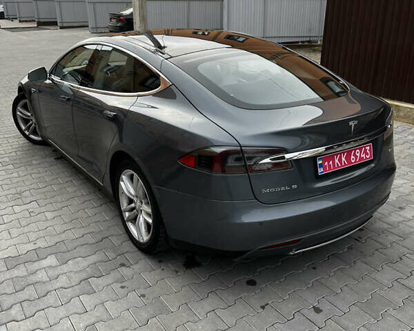 Сірий Тесла Модель С, об'ємом двигуна 0 л та пробігом 160 тис. км за 13500 $, фото 4 на Automoto.ua