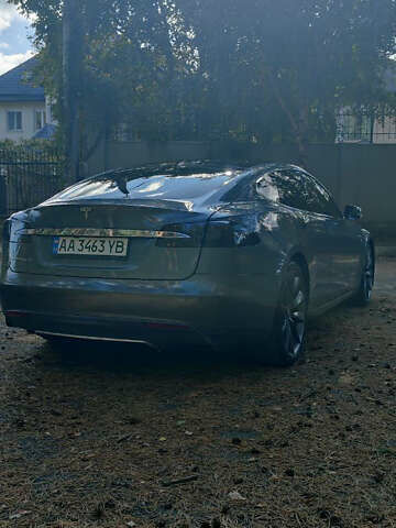 Серый Тесла Модель С, объемом двигателя 0 л и пробегом 115 тыс. км за 15000 $, фото 19 на Automoto.ua