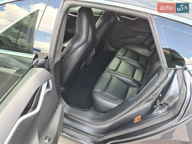 Сірий Тесла Модель С, об'ємом двигуна 0 л та пробігом 130 тис. км за 18500 $, фото 32 на Automoto.ua