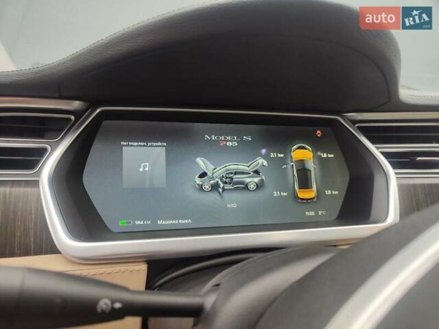 Серый Тесла Модель С, объемом двигателя 0 л и пробегом 180 тыс. км за 11450 $, фото 7 на Automoto.ua