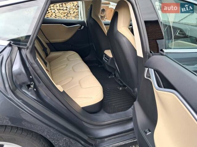 Сірий Тесла Модель С, об'ємом двигуна 0 л та пробігом 279 тис. км за 11999 $, фото 16 на Automoto.ua