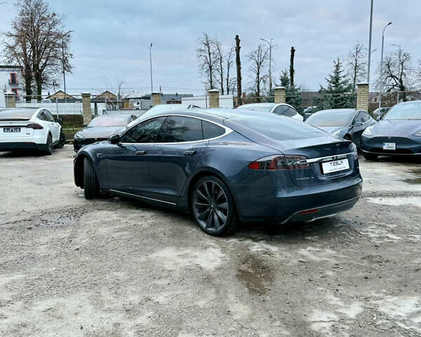 Серый Тесла Модель С, объемом двигателя 0 л и пробегом 287 тыс. км за 13700 $, фото 16 на Automoto.ua