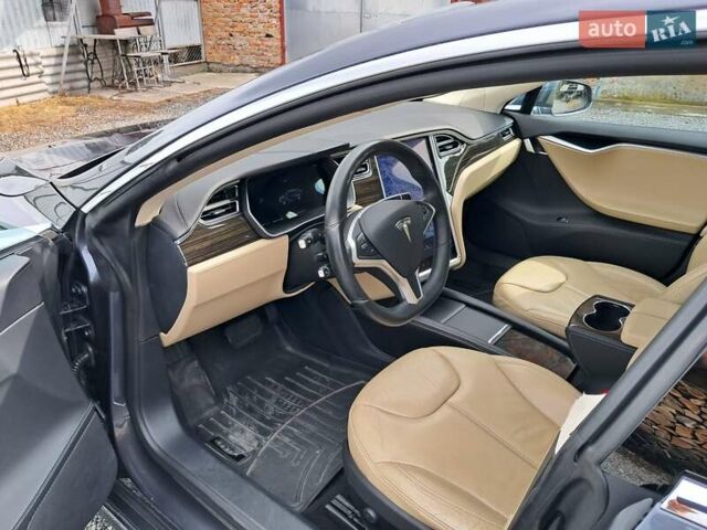 Сірий Тесла Модель С, об'ємом двигуна 0 л та пробігом 279 тис. км за 11999 $, фото 13 на Automoto.ua