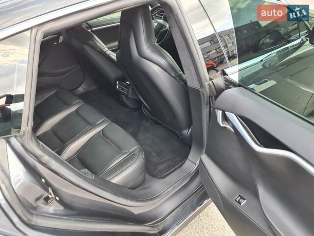 Сірий Тесла Модель С, об'ємом двигуна 0 л та пробігом 130 тис. км за 18500 $, фото 33 на Automoto.ua