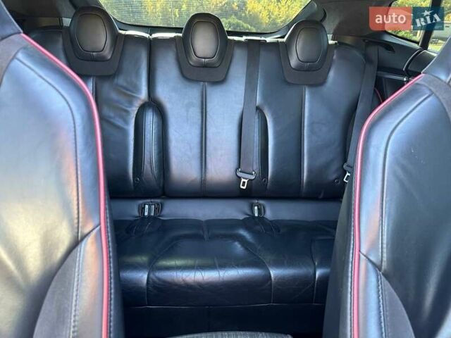 Сірий Тесла Модель С, об'ємом двигуна 0 л та пробігом 225 тис. км за 17000 $, фото 30 на Automoto.ua