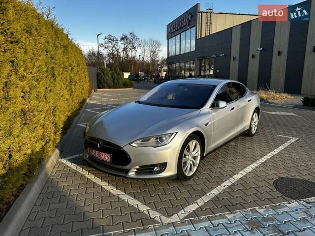 Серый Тесла Модель С, объемом двигателя 0 л и пробегом 195 тыс. км за 14600 $, фото 40 на Automoto.ua