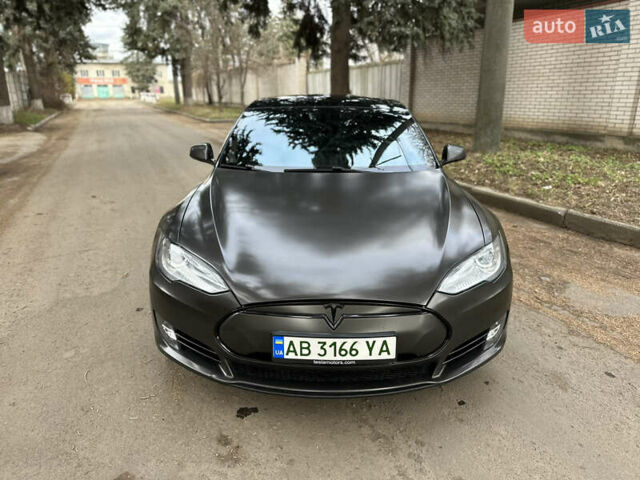 Серый Тесла Модель С, объемом двигателя 0 л и пробегом 224 тыс. км за 15400 $, фото 14 на Automoto.ua