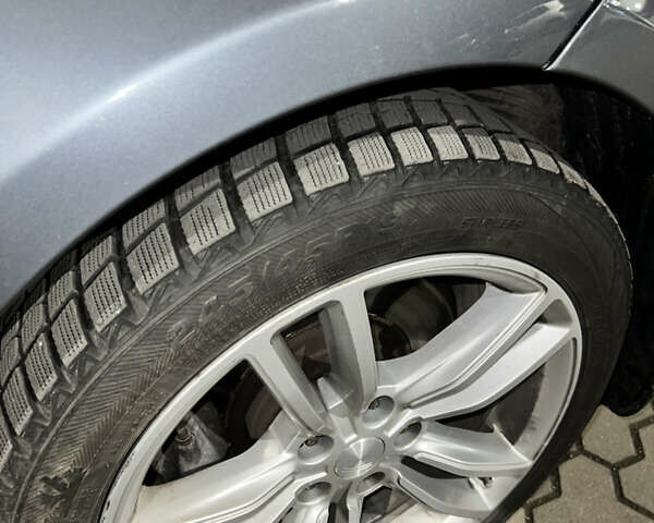 Серый Тесла Модель С, объемом двигателя 0 л и пробегом 170 тыс. км за 11999 $, фото 3 на Automoto.ua