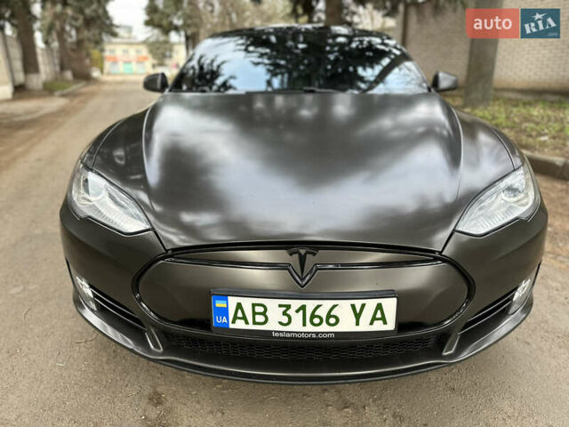 Серый Тесла Модель С, объемом двигателя 0 л и пробегом 224 тыс. км за 15400 $, фото 10 на Automoto.ua
