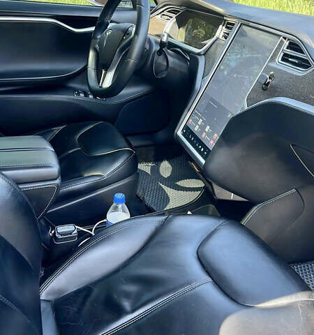 Сірий Тесла Модель С, об'ємом двигуна 0 л та пробігом 204 тис. км за 19500 $, фото 4 на Automoto.ua