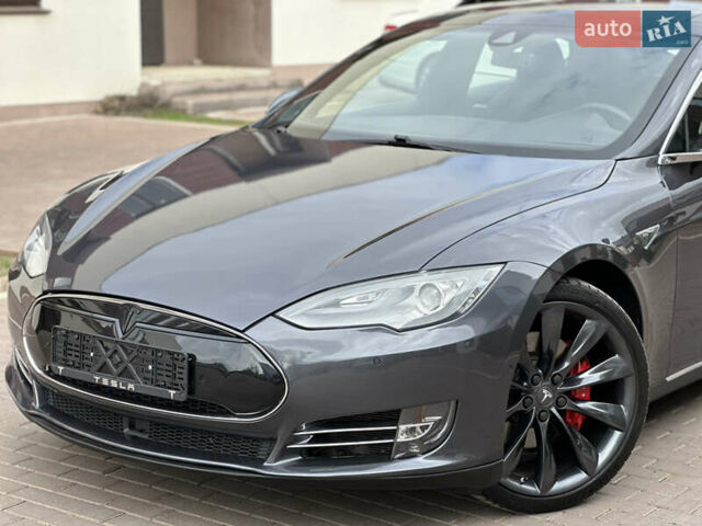 Сірий Тесла Модель С, об'ємом двигуна 0 л та пробігом 93 тис. км за 15300 $, фото 7 на Automoto.ua