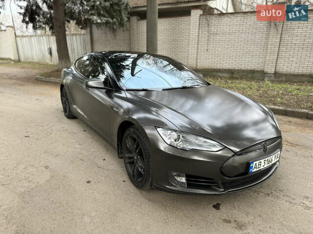 Серый Тесла Модель С, объемом двигателя 0 л и пробегом 224 тыс. км за 15400 $, фото 6 на Automoto.ua