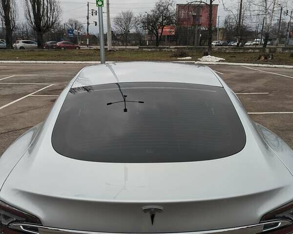 Сірий Тесла Модель С, об'ємом двигуна 0 л та пробігом 230 тис. км за 14500 $, фото 5 на Automoto.ua