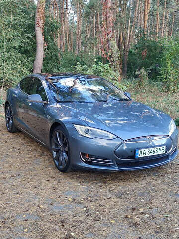 Серый Тесла Модель С, объемом двигателя 0 л и пробегом 115 тыс. км за 15000 $, фото 21 на Automoto.ua