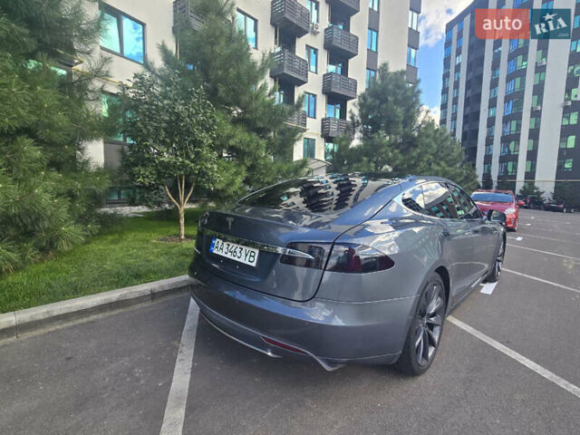 Серый Тесла Модель С, объемом двигателя 0 л и пробегом 115 тыс. км за 15000 $, фото 6 на Automoto.ua