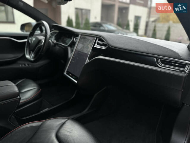 Сірий Тесла Модель С, об'ємом двигуна 0 л та пробігом 93 тис. км за 15300 $, фото 17 на Automoto.ua