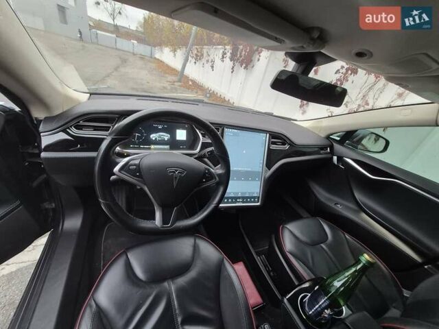 Сірий Тесла Модель С, об'ємом двигуна 0 л та пробігом 180 тис. км за 16000 $, фото 9 на Automoto.ua