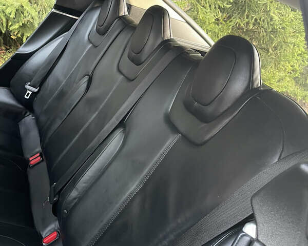 Сірий Тесла Модель С, об'ємом двигуна 0 л та пробігом 172 тис. км за 13500 $, фото 18 на Automoto.ua