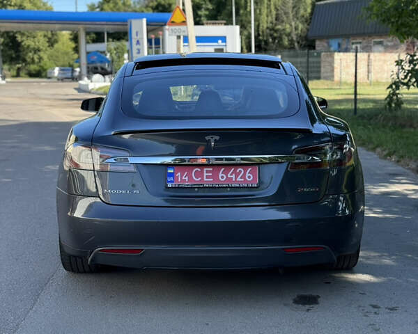 Серый Тесла Модель С, объемом двигателя 0 л и пробегом 108 тыс. км за 14400 $, фото 5 на Automoto.ua