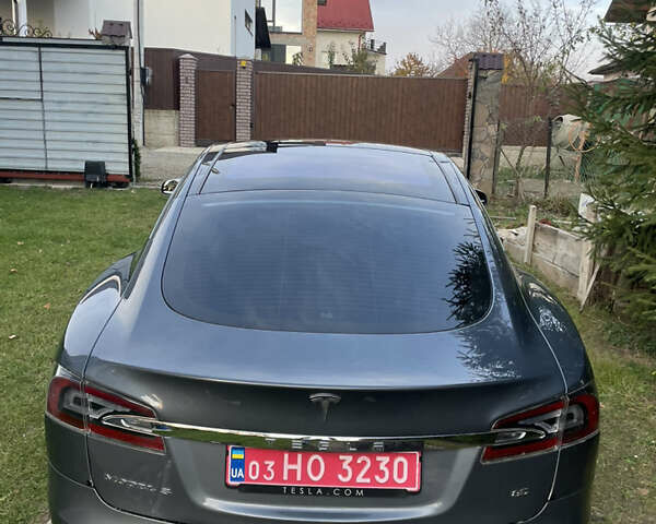 Сірий Тесла Модель С, об'ємом двигуна 0 л та пробігом 172 тис. км за 13500 $, фото 6 на Automoto.ua
