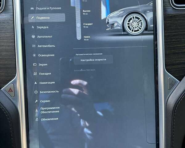 Сірий Тесла Модель С, об'ємом двигуна 0 л та пробігом 225 тис. км за 17000 $, фото 33 на Automoto.ua