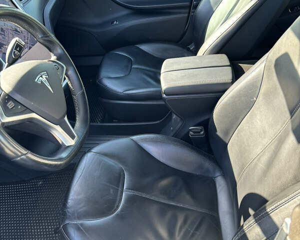 Сірий Тесла Модель С, об'ємом двигуна 0 л та пробігом 152 тис. км за 17500 $, фото 8 на Automoto.ua