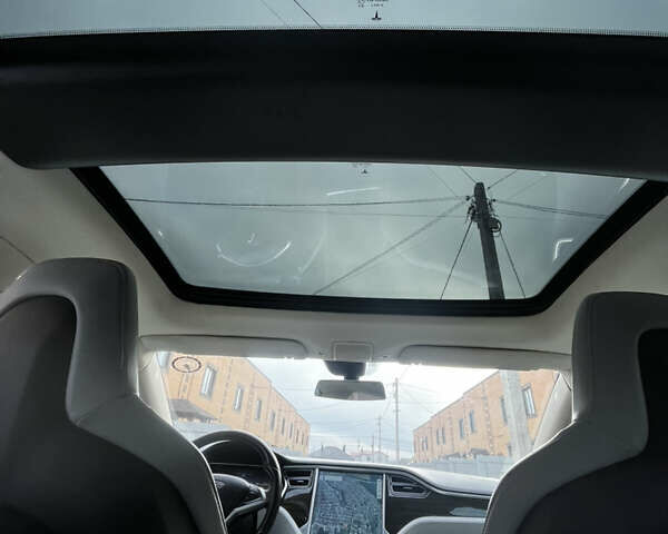 Сірий Тесла Модель С, об'ємом двигуна 0 л та пробігом 160 тис. км за 13500 $, фото 17 на Automoto.ua