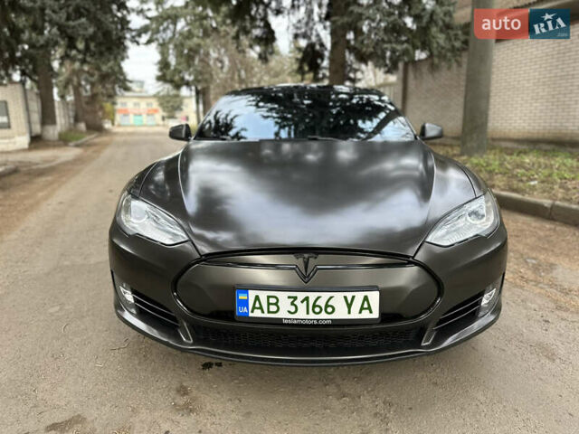 Серый Тесла Модель С, объемом двигателя 0 л и пробегом 224 тыс. км за 15400 $, фото 9 на Automoto.ua