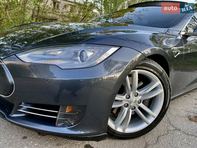 Сірий Тесла Модель С, об'ємом двигуна 0 л та пробігом 102 тис. км за 16500 $, фото 18 на Automoto.ua