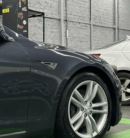 Сірий Тесла Модель С, об'ємом двигуна 0 л та пробігом 246 тис. км за 22800 $, фото 10 на Automoto.ua