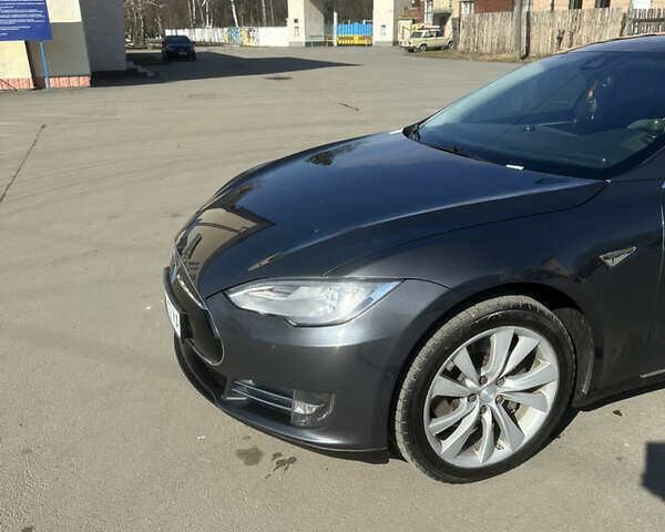 Сірий Тесла Модель С, об'ємом двигуна 0 л та пробігом 160 тис. км за 16300 $, фото 2 на Automoto.ua
