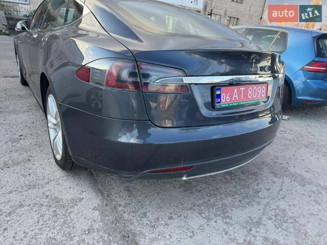 Сірий Тесла Модель С, об'ємом двигуна 0 л та пробігом 270 тис. км за 17600 $, фото 11 на Automoto.ua