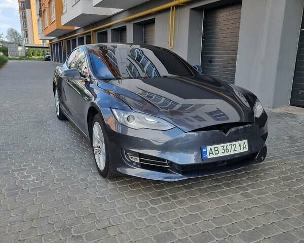 Сірий Тесла Модель С, об'ємом двигуна 0 л та пробігом 191 тис. км за 17500 $, фото 2 на Automoto.ua